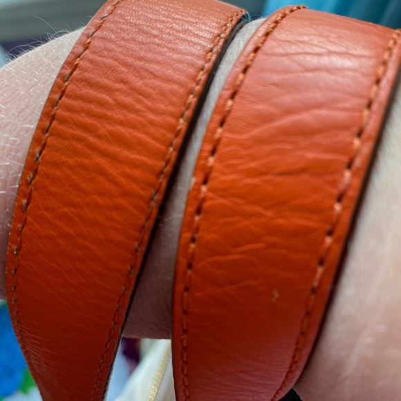 Kate Spade Cream Canvas Tote with Gold Logo - Picture 9 of 10